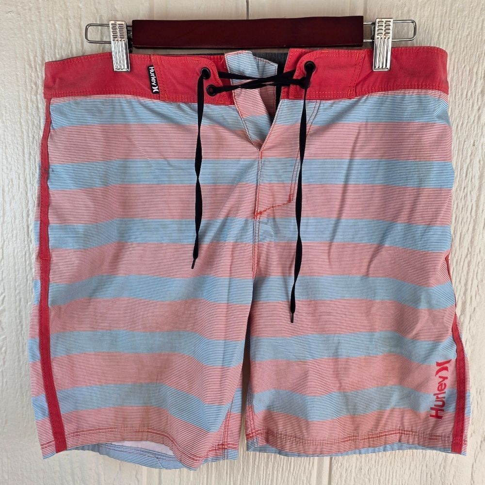 Men's Hurley Red and Blue Striped Men's Swim Board Shorts, Size 29